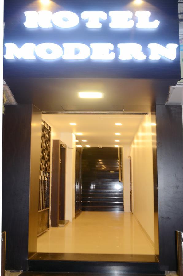 Hotel Modern Bombaj Exteriér fotografie